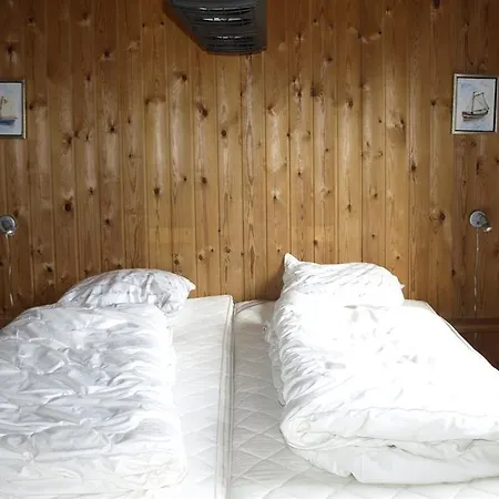 Holiday Harestien B- 1558 Prázdninový dům